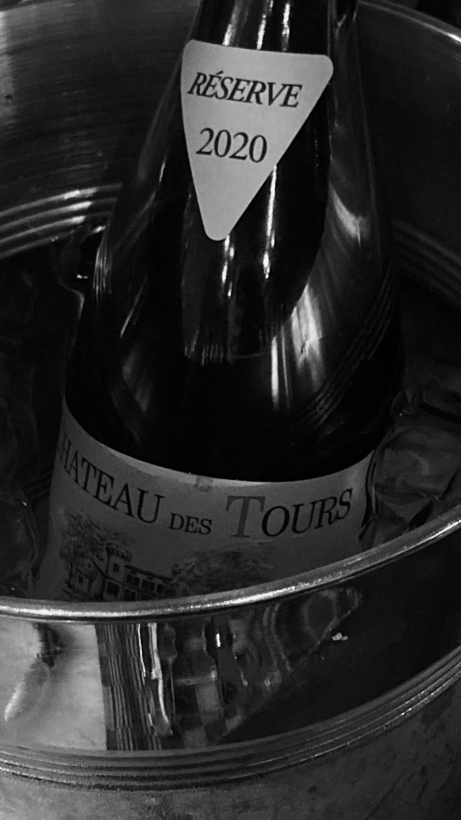 Château des Tours Réserve 2020 in een ijsemmer, Borze Café Antwerpen